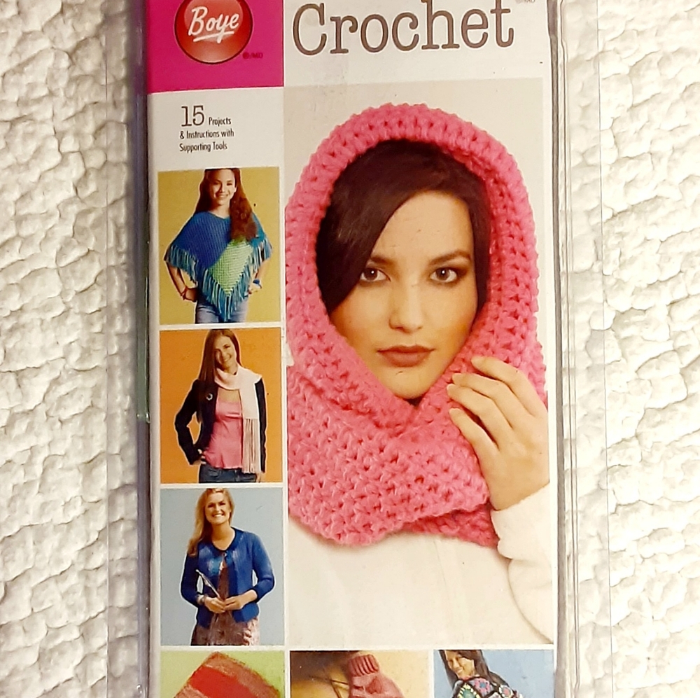 Boye: I taught myself to Crochet Kit